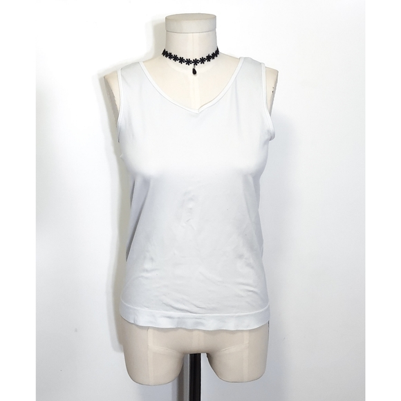 Chico's Tops - Chico's Seamless White Tank